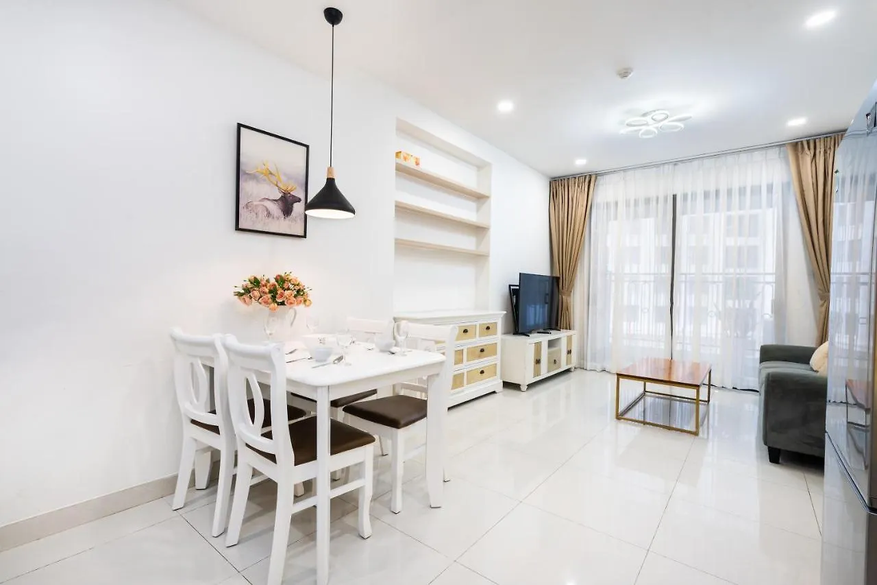 Saigon Royal Apartment 2 Bedroom In Center For 30 Nights Above Ho Chi Minh City